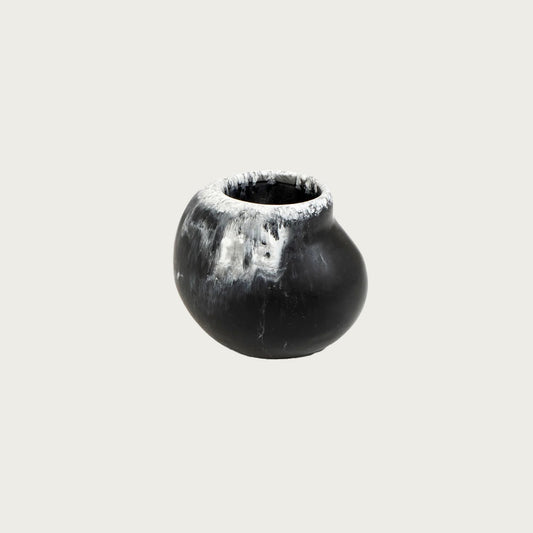 Medium Moss Vase – Black Marble