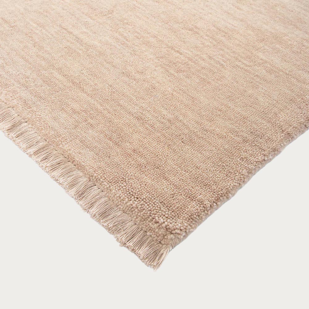 Sandringham Floor Rug – Cameo